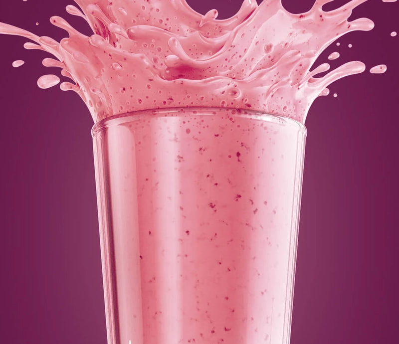 Bold Whey Mousse de Morango — shake preparado no copo