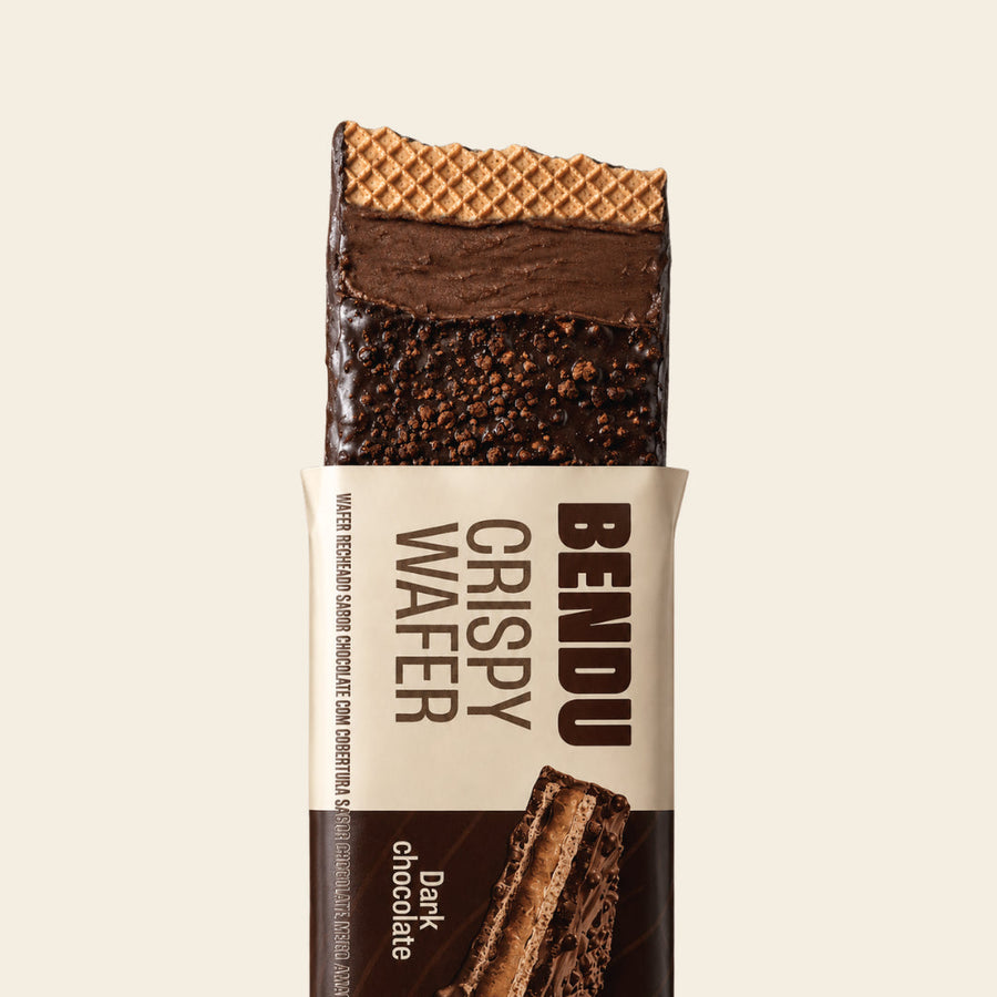 Crispy Wafer Dark Chocolate Bendu 40 g aberto mostrando as camadas